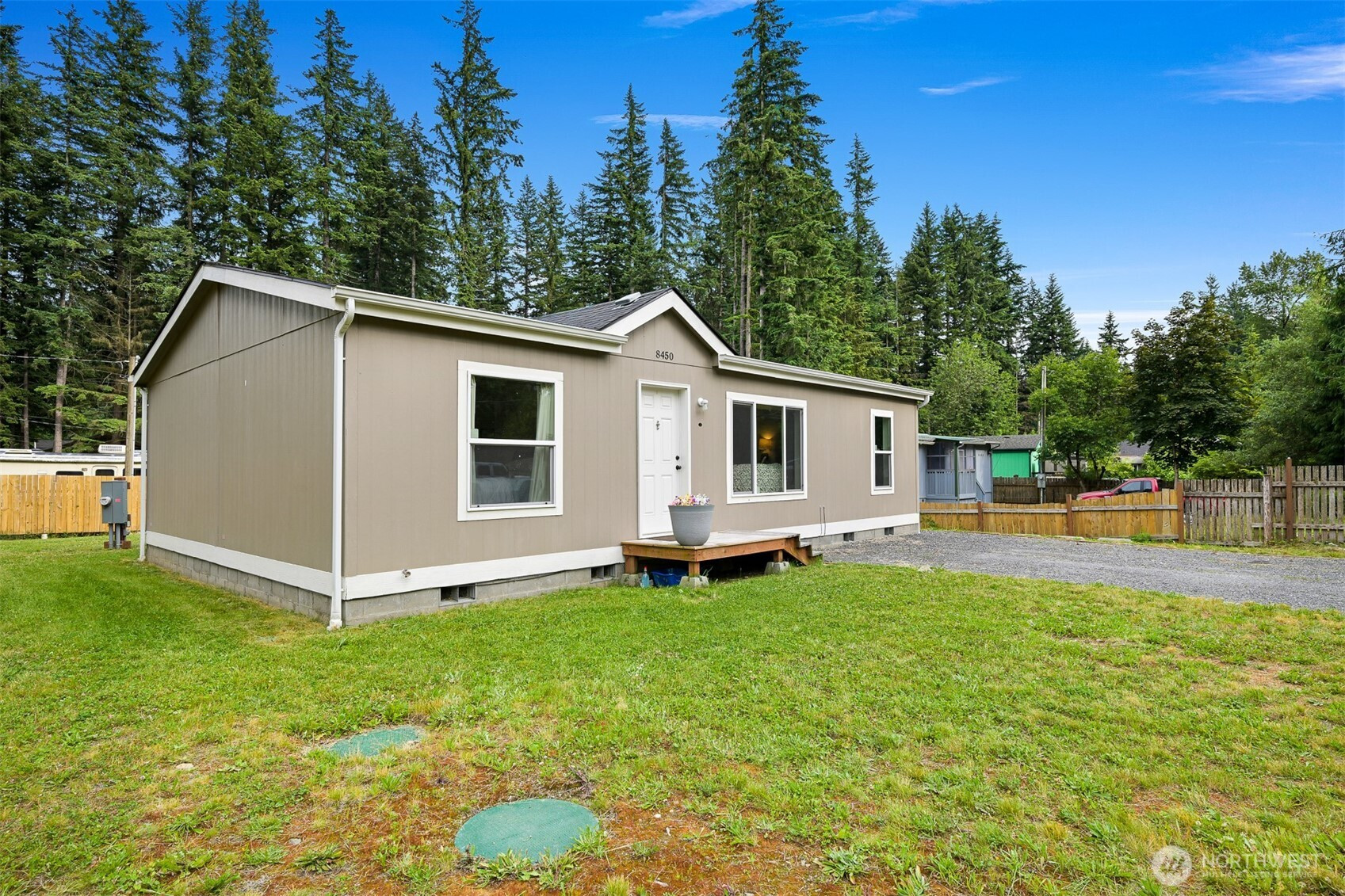 8450 Hazel Court, Maple Falls, WA 98266