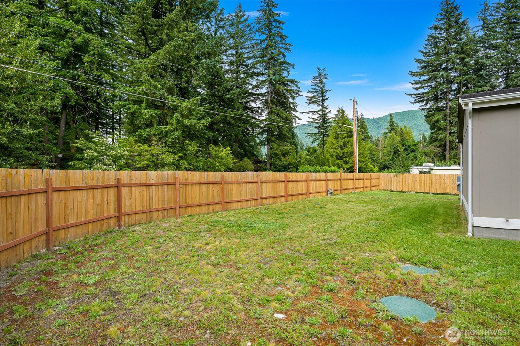 8450 Hazel Court, Maple Falls, WA 98266