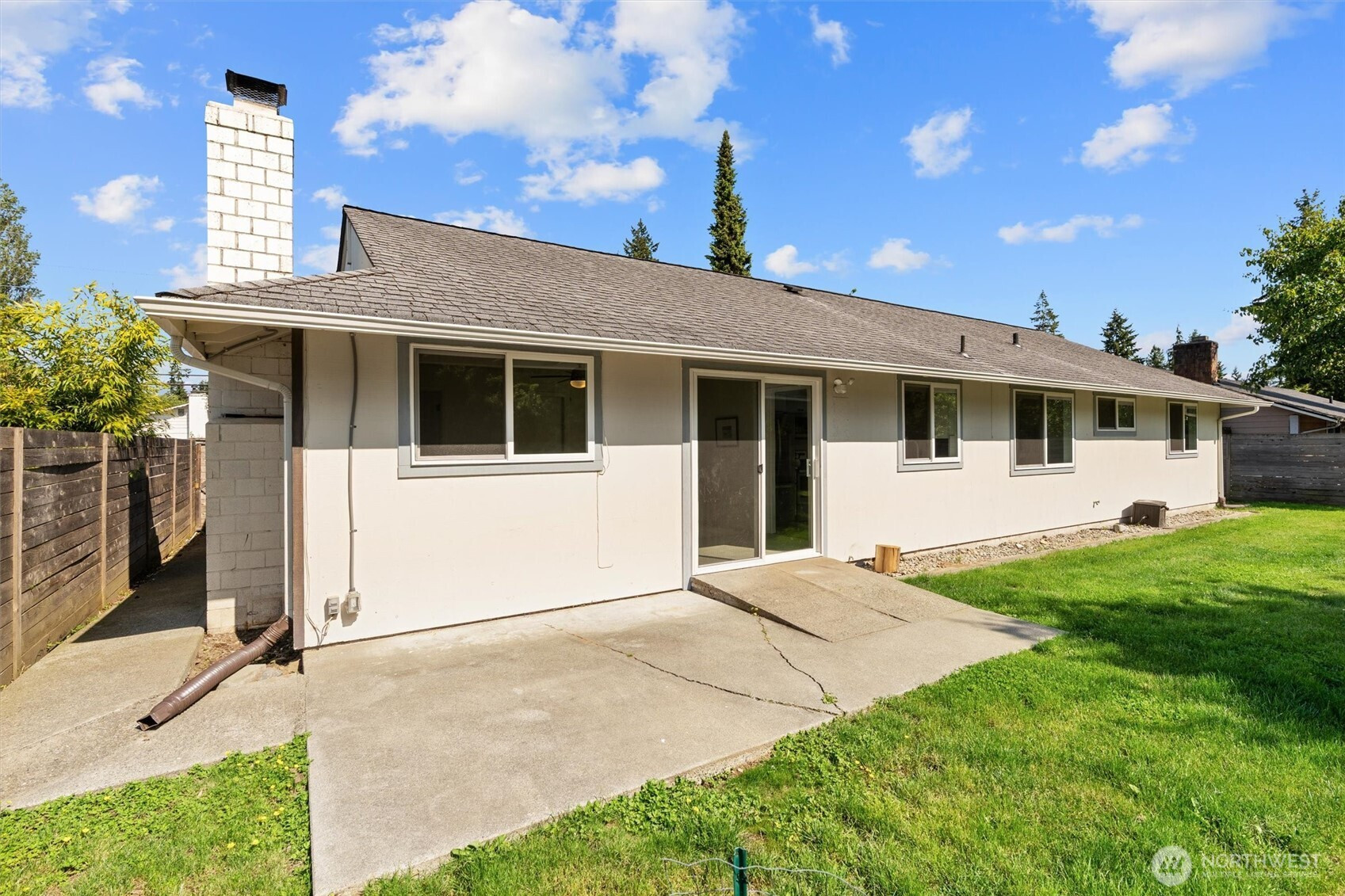 22404 48th Avenue W, Mountlake Terrace, WA 98043