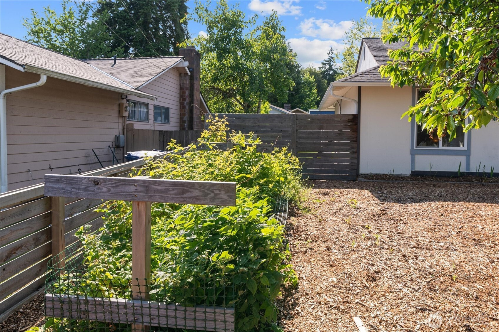 22404 48th Avenue W, Mountlake Terrace, WA 98043