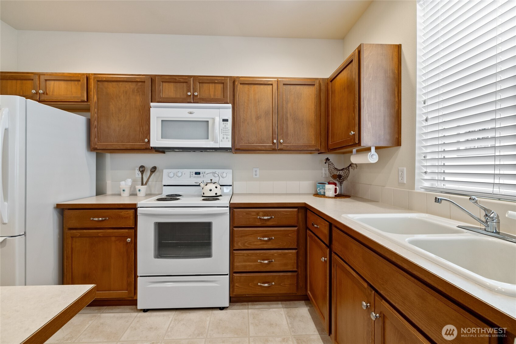 9030 Campus Glen Drive NE, Lacey, WA 98516