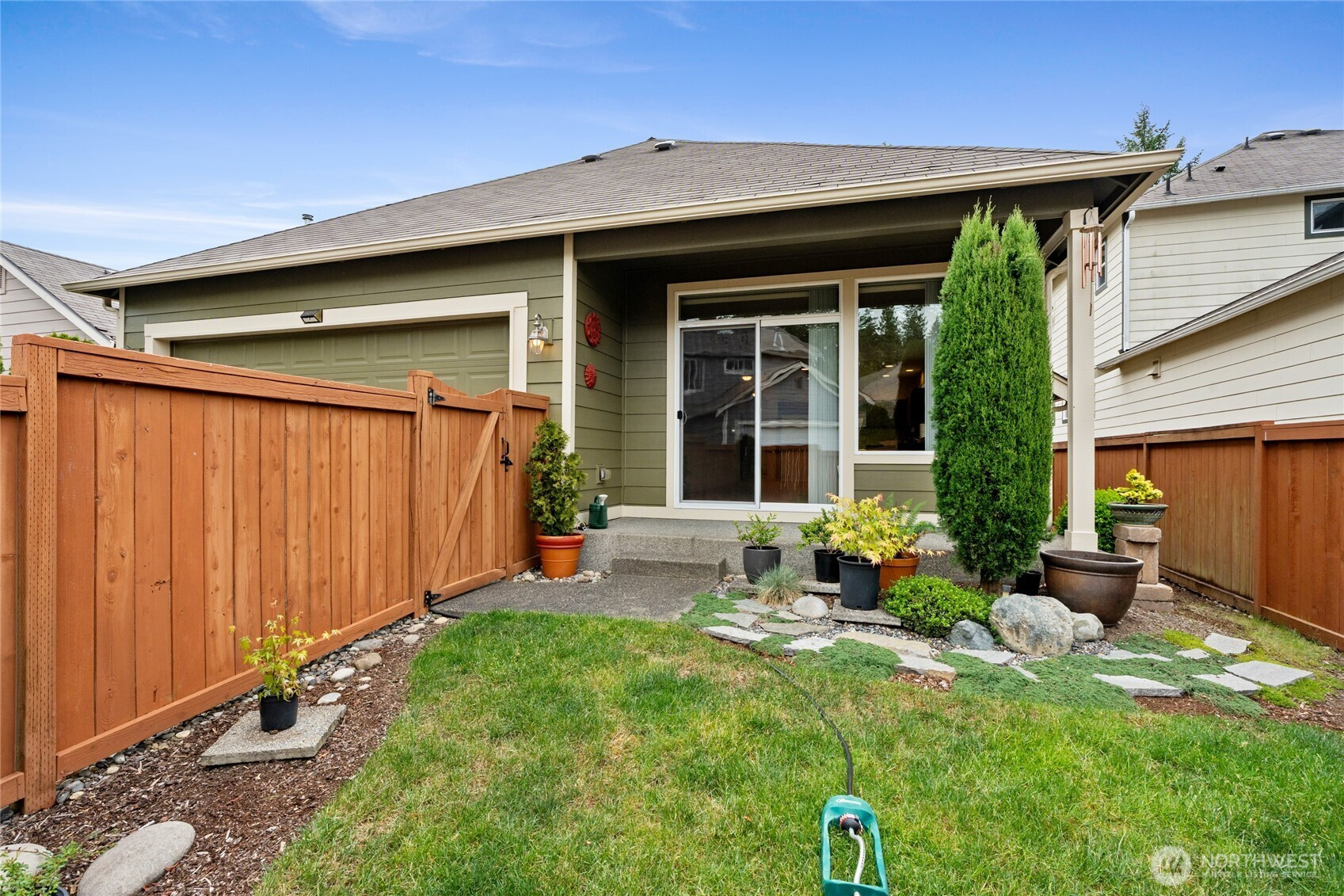 9030 Campus Glen Drive NE, Lacey, WA 98516