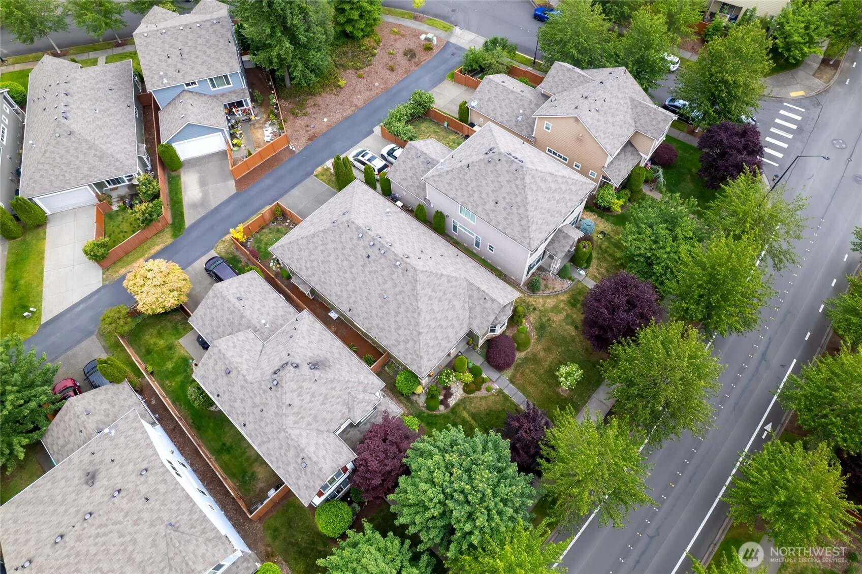 9030 Campus Glen Drive NE, Lacey, WA 98516