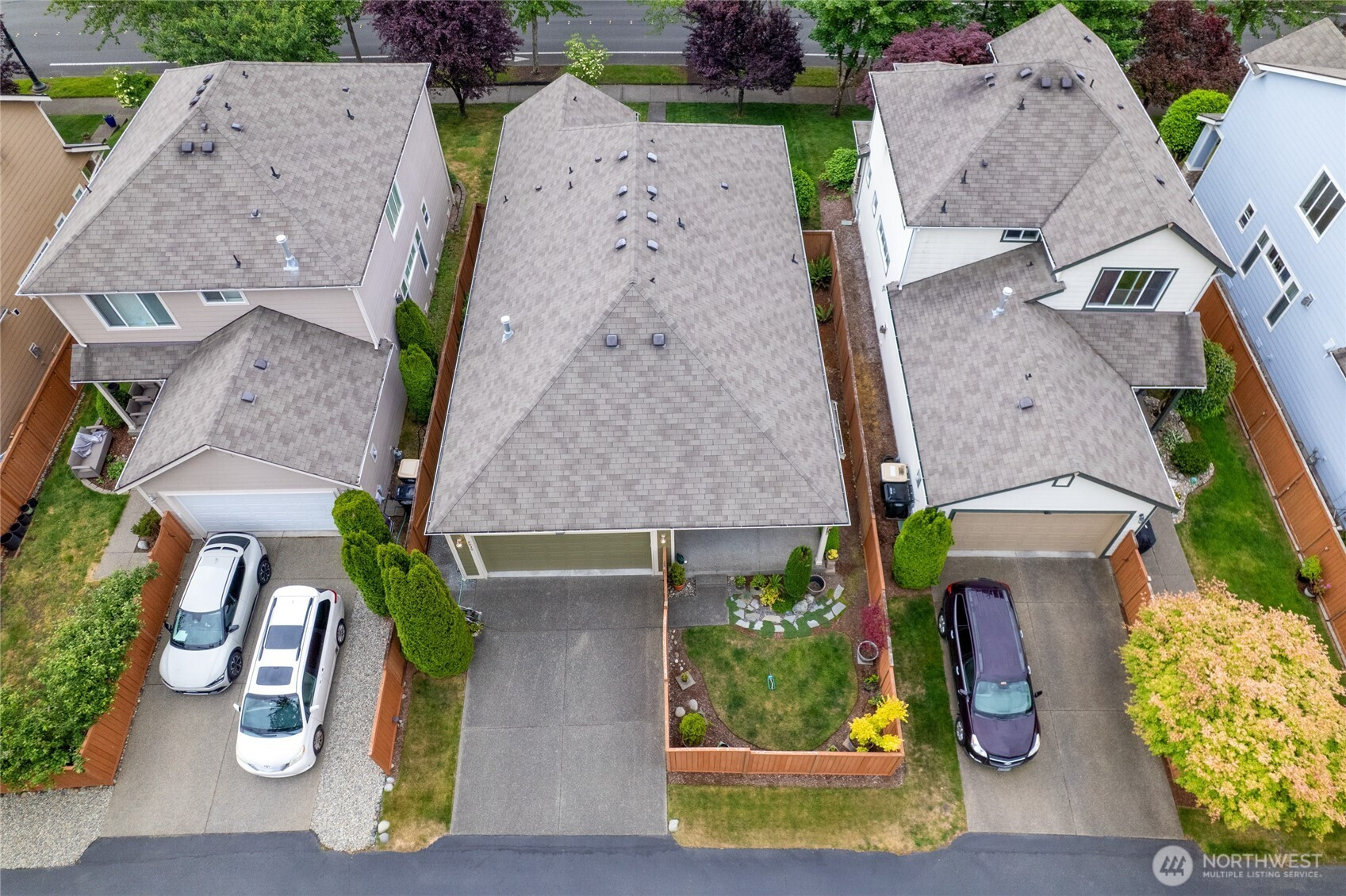 9030 Campus Glen Drive NE, Lacey, WA 98516