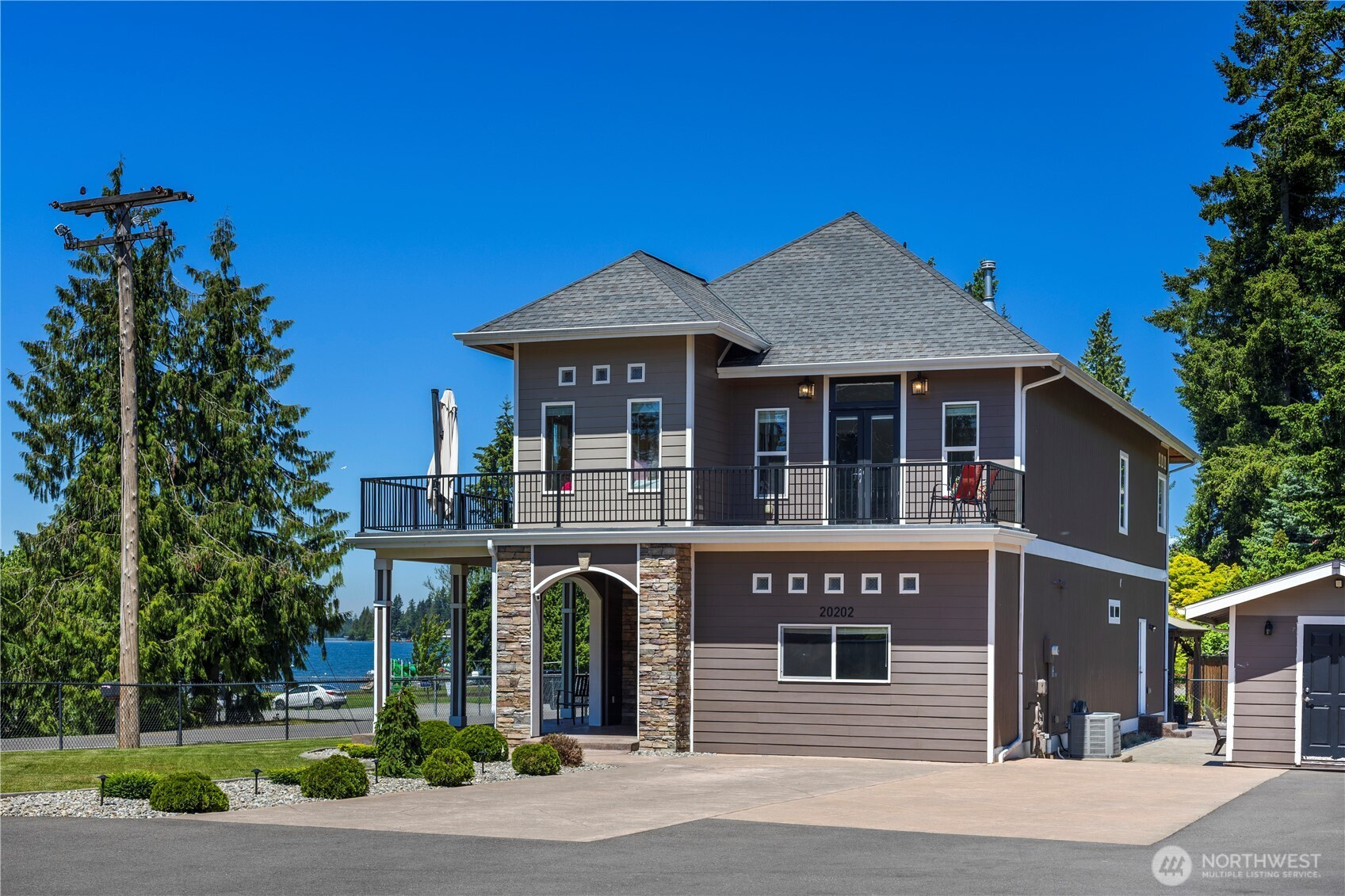 20202 71st Street E, Bonney Lake, WA 98391