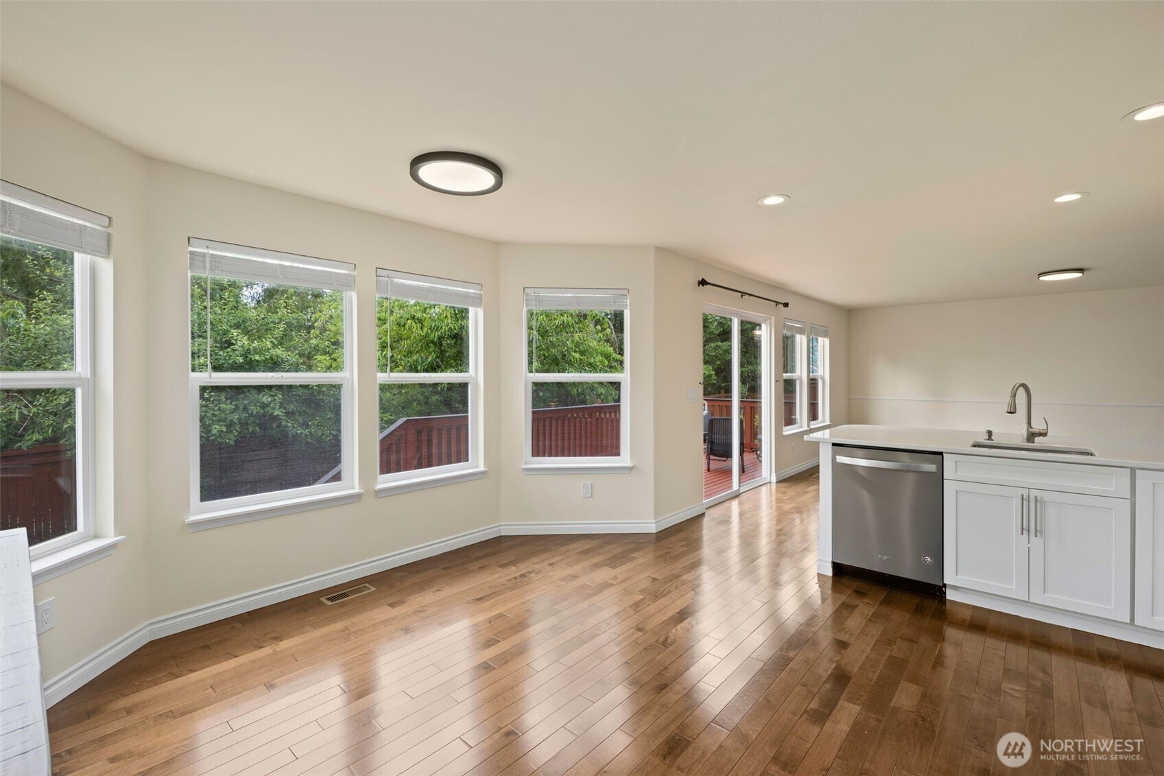 10129 224th Ave NE, Redmond, WA 98053