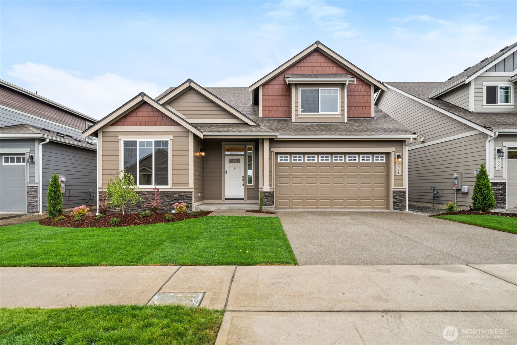 9641 7th Avenue SE, Lacey, WA 98513