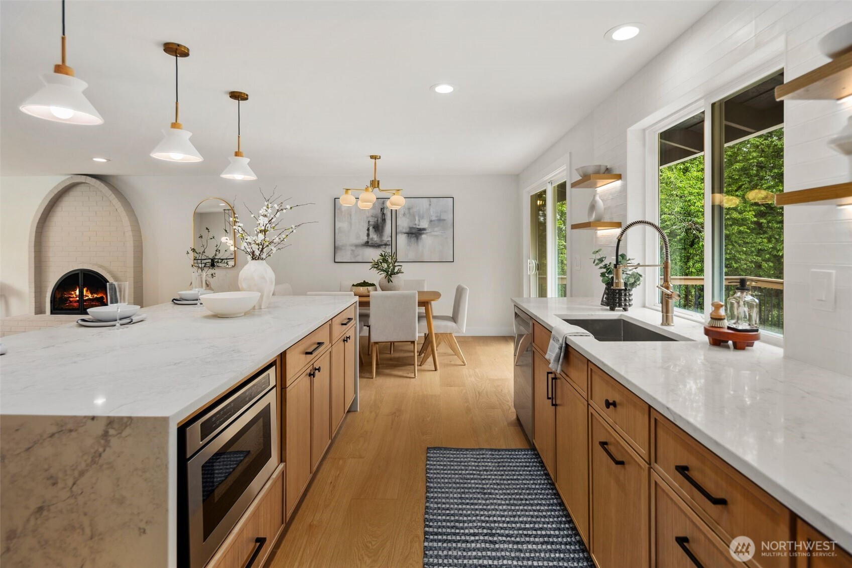 17517 NE 22nd Court, Redmond, WA 98052