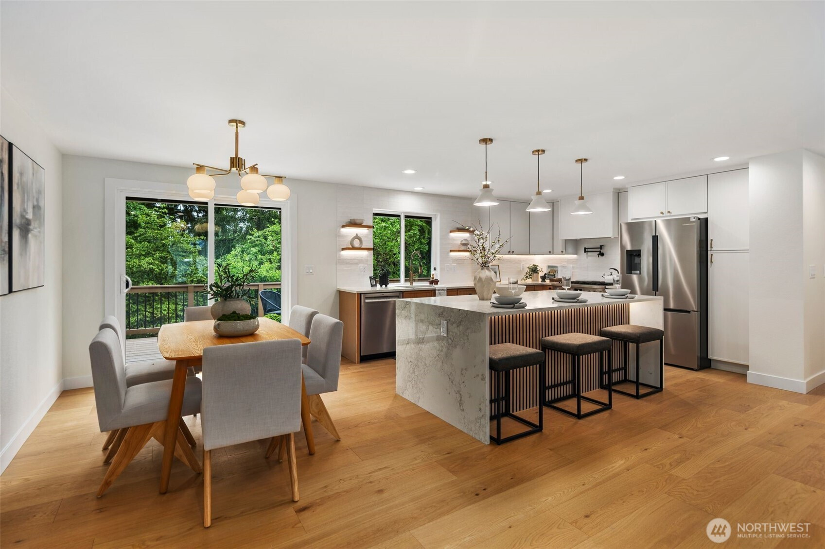 17517 NE 22nd Court, Redmond, WA 98052