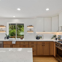 17517 NE 22nd Court, Redmond, WA 98052