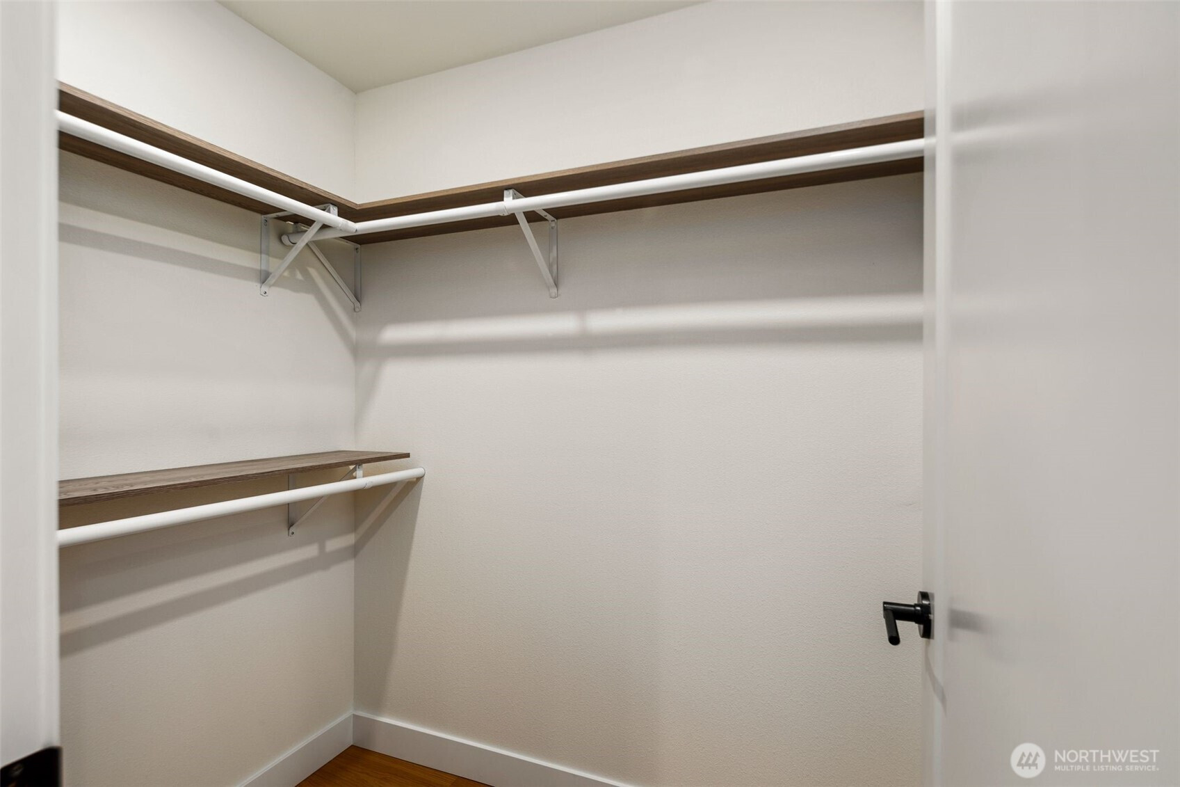 17517 NE 22nd Court, Redmond, WA 98052