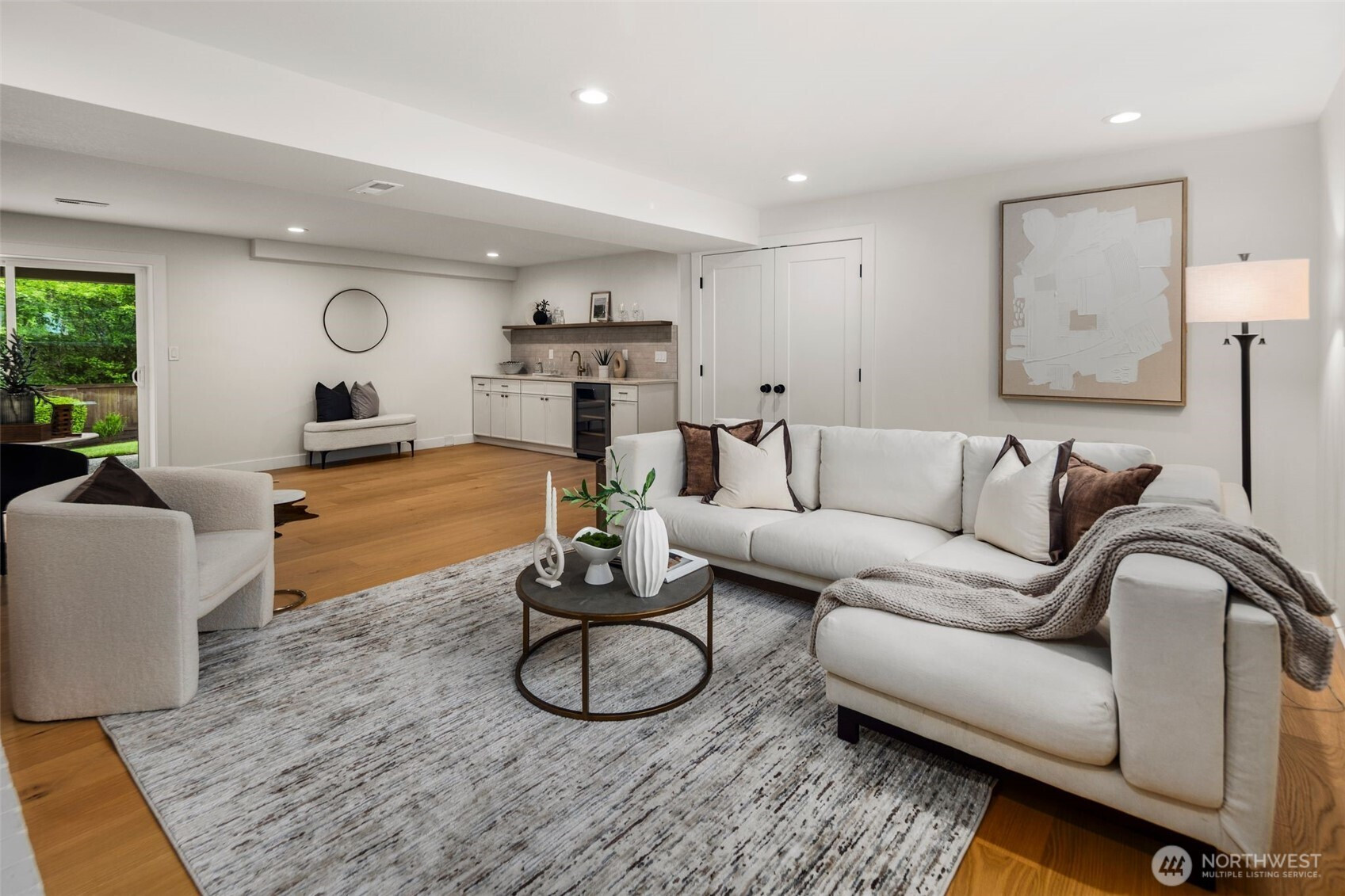 17517 NE 22nd Court, Redmond, WA 98052