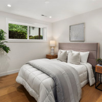 17517 NE 22nd Court, Redmond, WA 98052