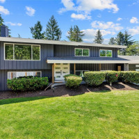 17517 NE 22nd Court, Redmond, WA 98052