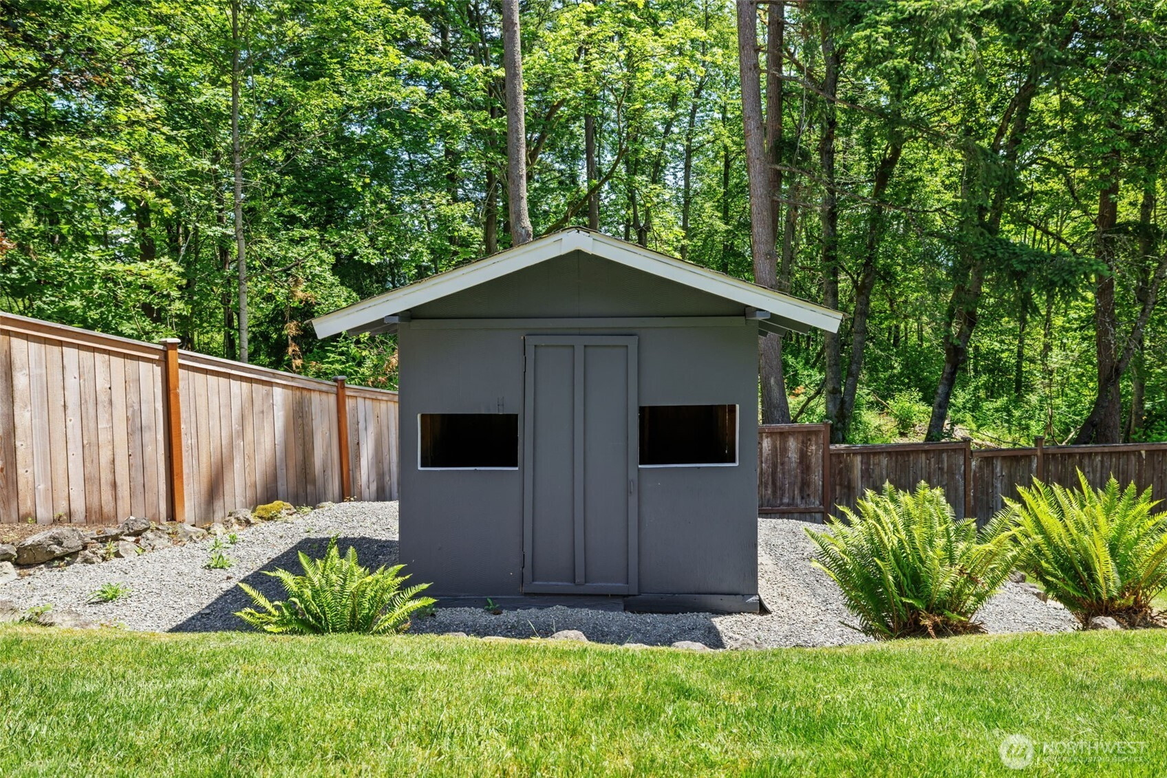 17517 NE 22nd Court, Redmond, WA 98052