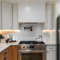 17517 NE 22nd Court, Redmond, WA 98052