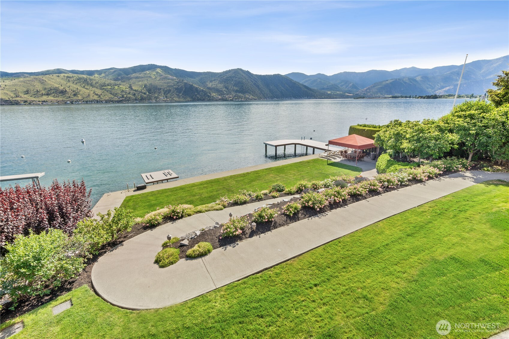127 Bella Lane, Manson, WA 98831