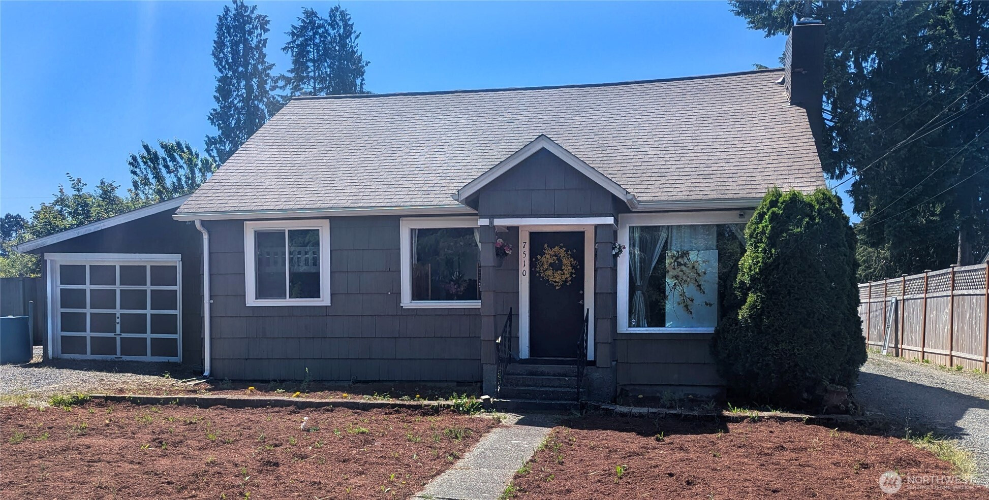 7510 Olympic Drive, Everett, WA 98203