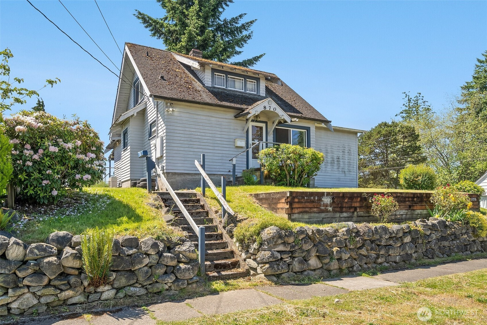 870 S 68th Street, Tacoma, WA 98408