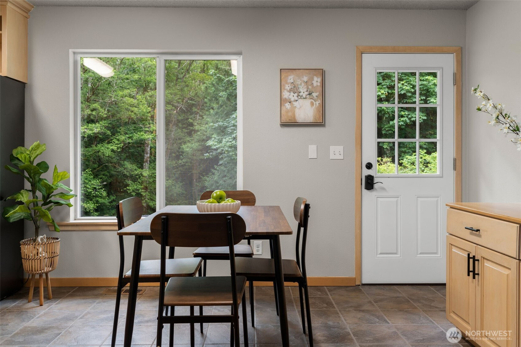 4562 SE Burley Olalla Road, Olalla, WA 98359