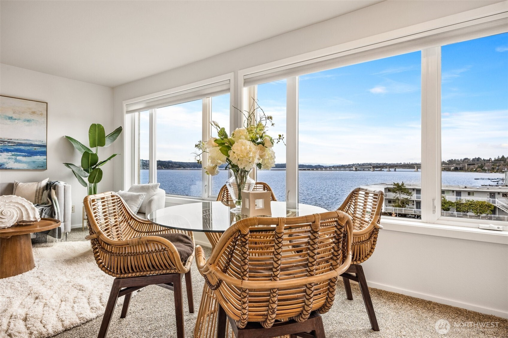 334 Lakeside Avenue S, Seattle, WA 98144