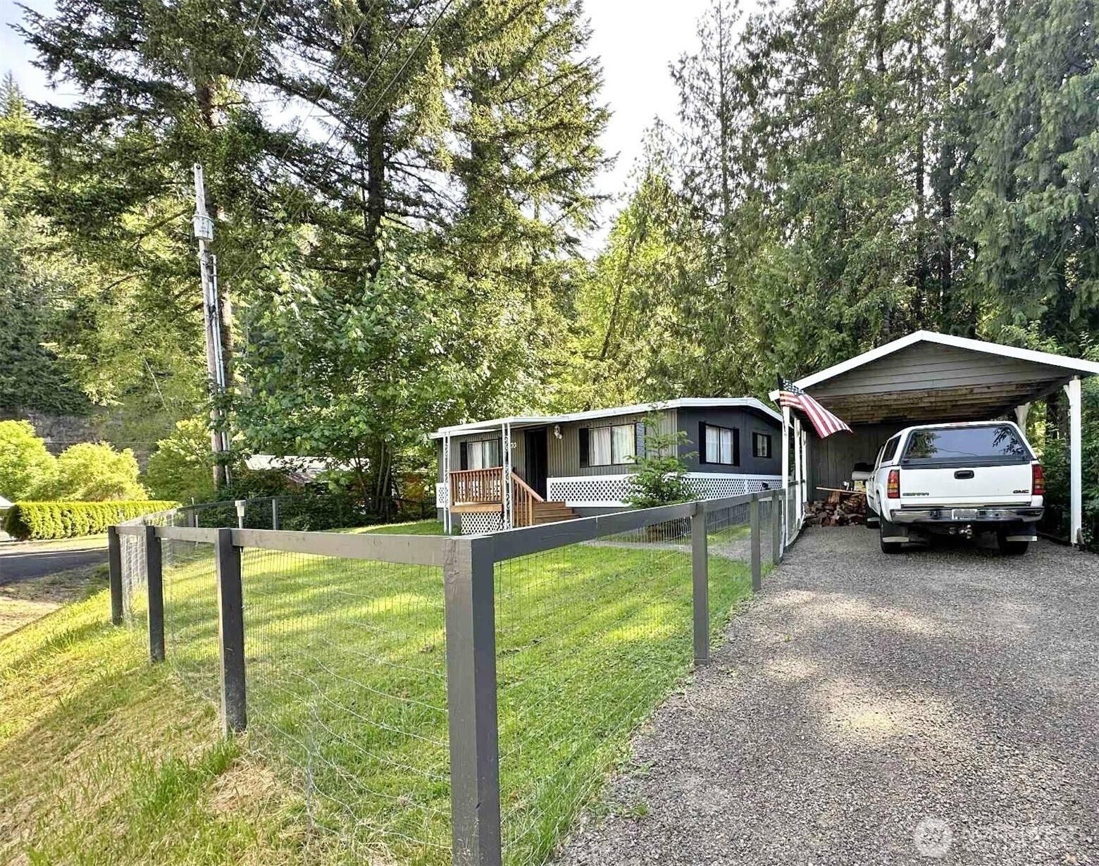 170 Tilton Drive, Morton, WA 98356