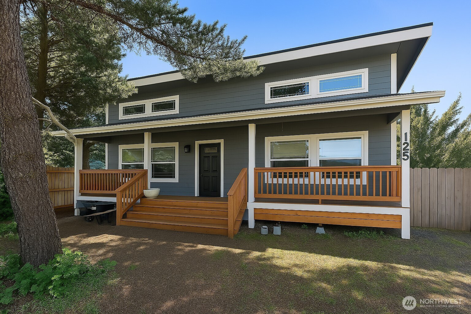 125 Ocean Shores Boulevard SW, Ocean Shores, WA 98569