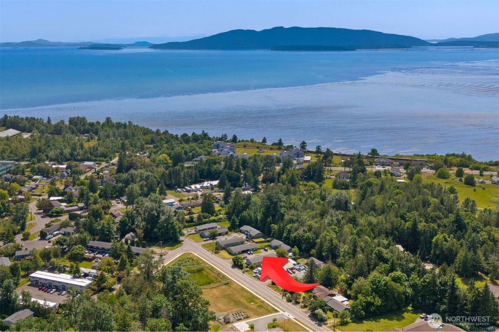 3305 Hollywood Avenue, Bellingham, WA 98225