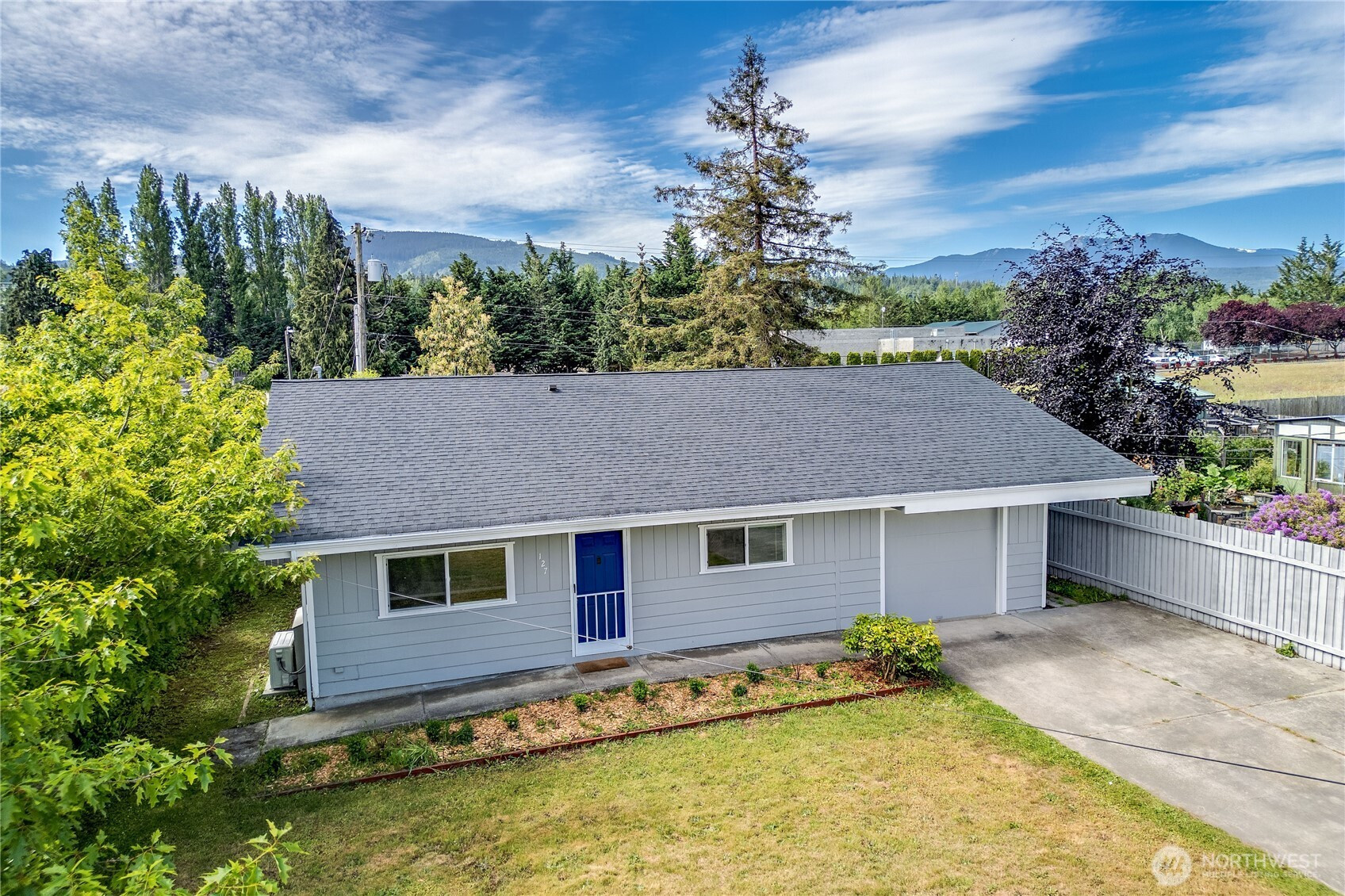 127 W Hammond Street, Sequim, WA 98382