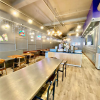 4520 University Way NE, Seattle, WA 98105