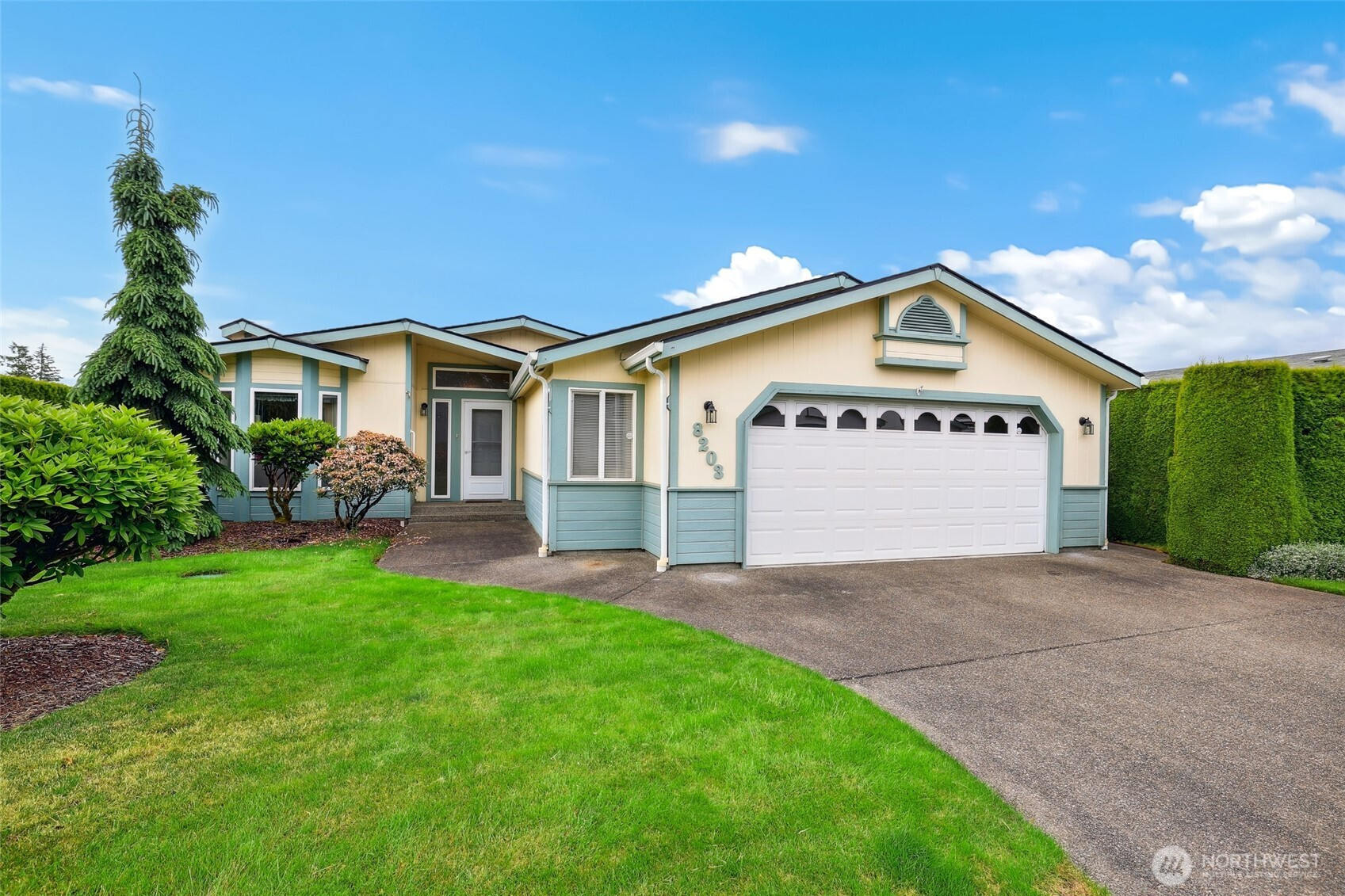 8203 18th Lane SE, Lacey, WA 98503