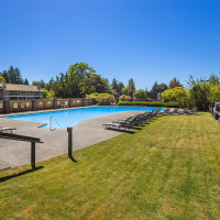 11012 NE 68th Street, Kirkland, WA 98033