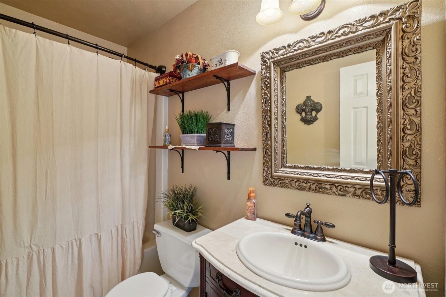 3716 W Street, Washougal, WA 98671