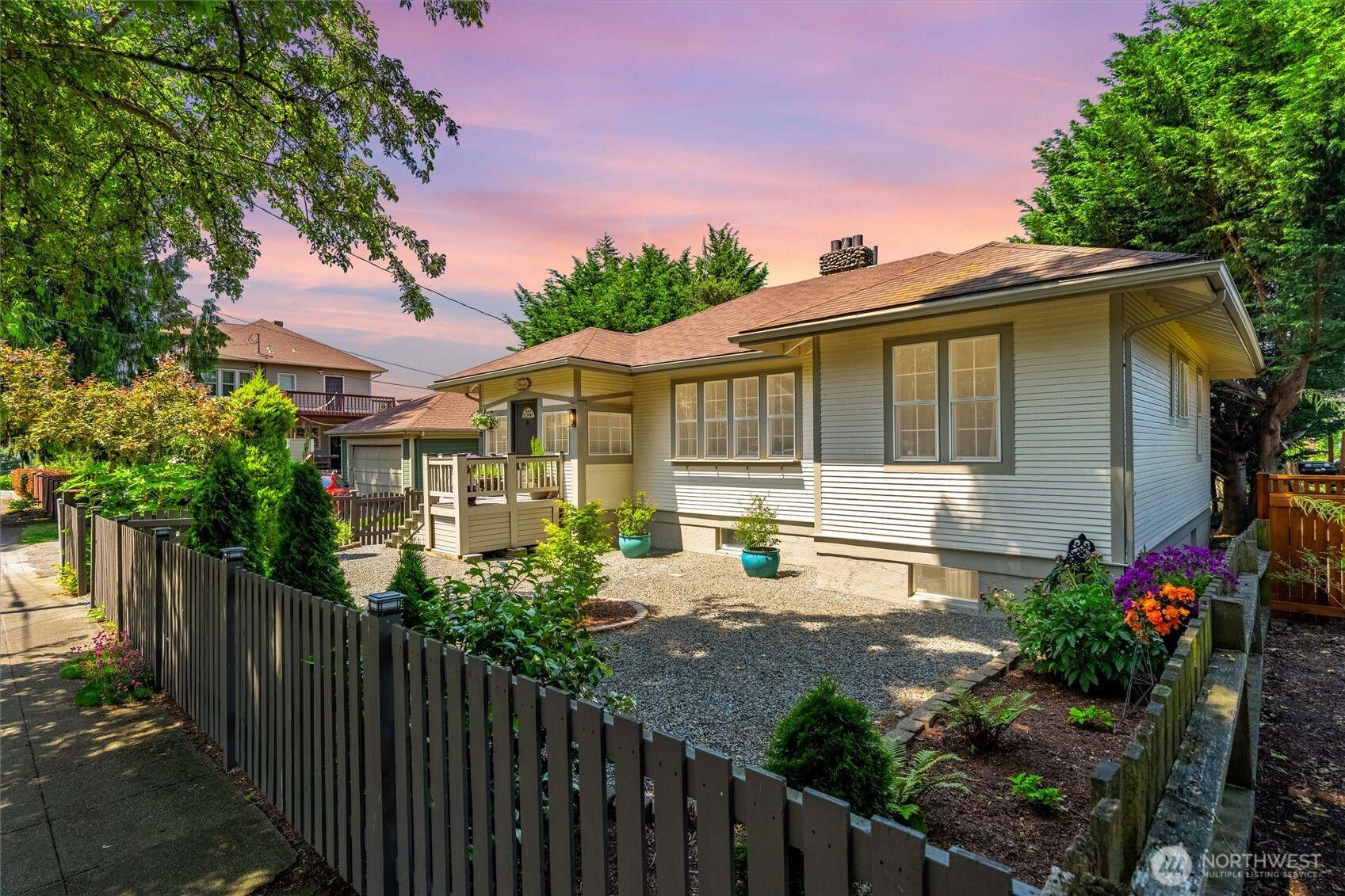 115 E Highland Avenue, Mount Vernon, WA 98273