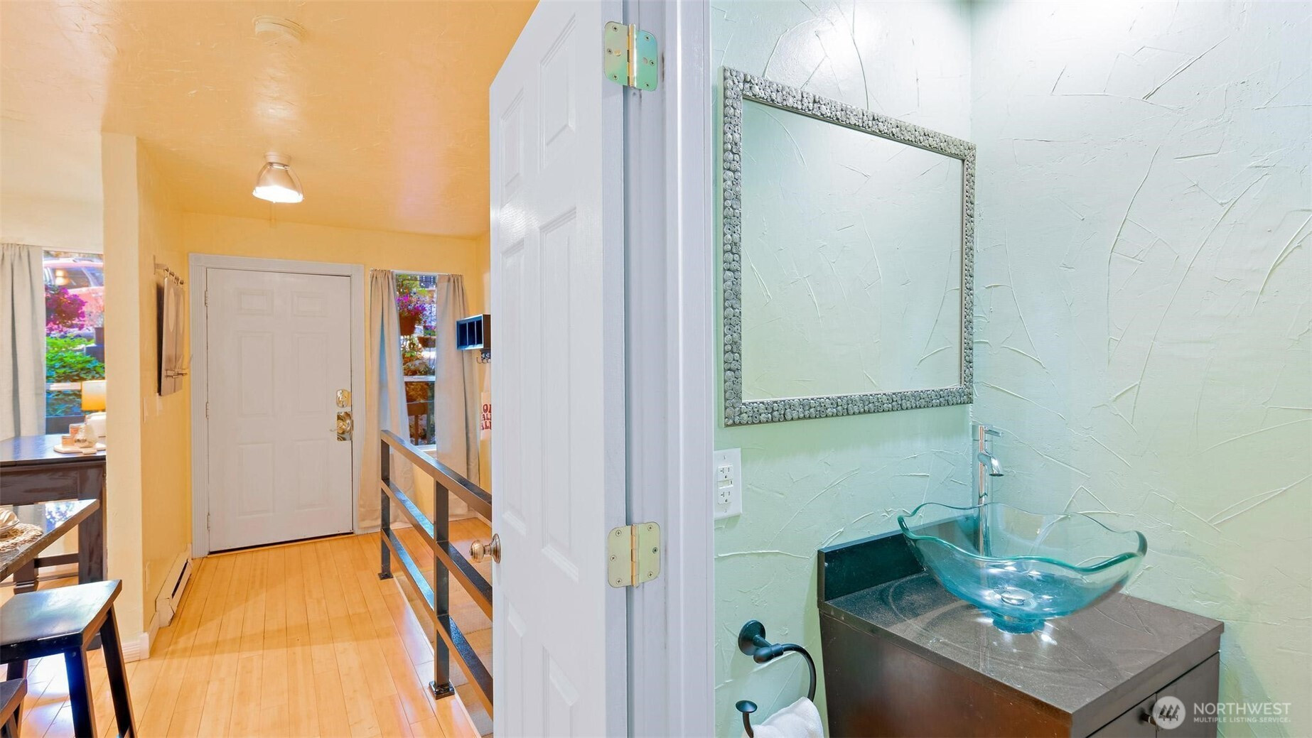 500 N National Avenue, Bremerton, WA 98312