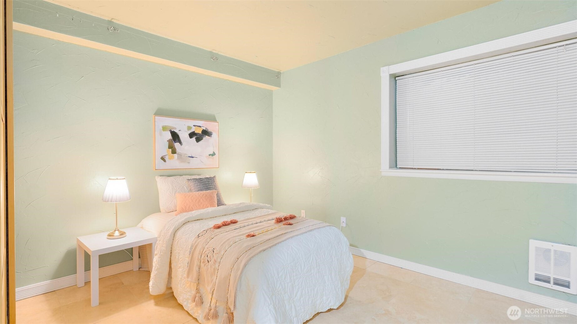 500 N National Avenue, Bremerton, WA 98312