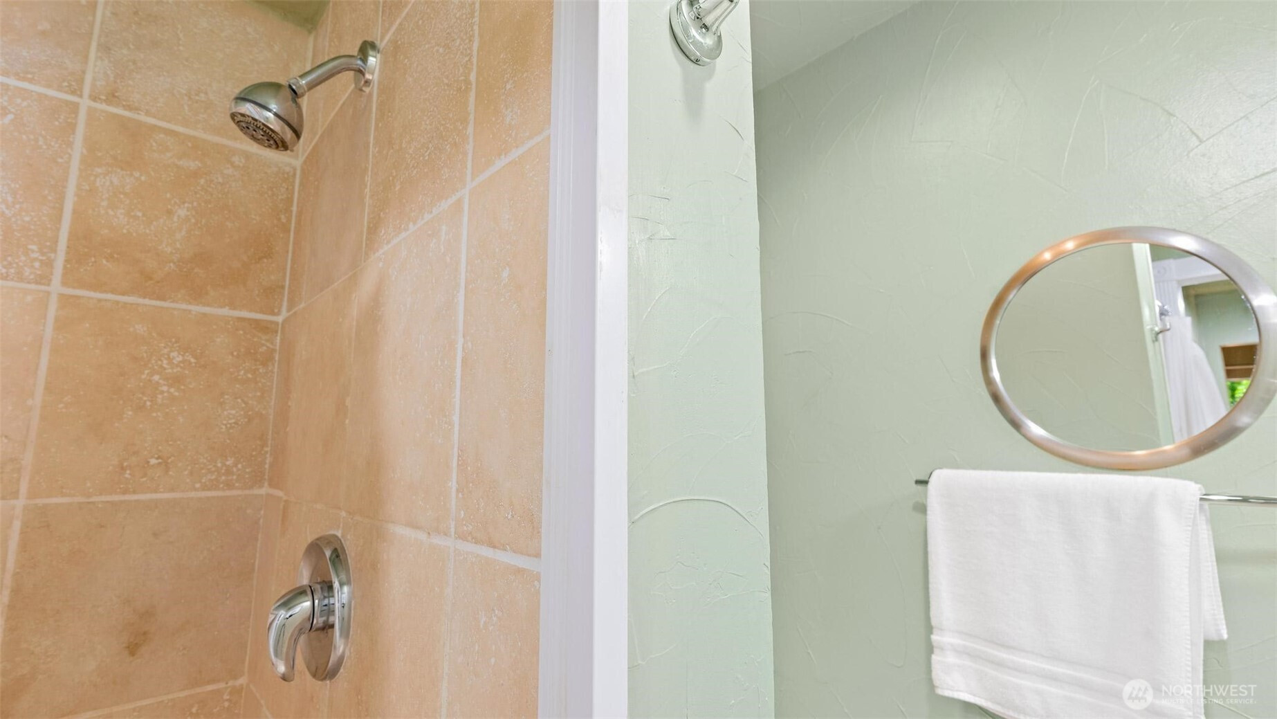 500 N National Avenue, Bremerton, WA 98312