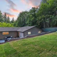 9220 211th Place NE, Redmond, WA 98053