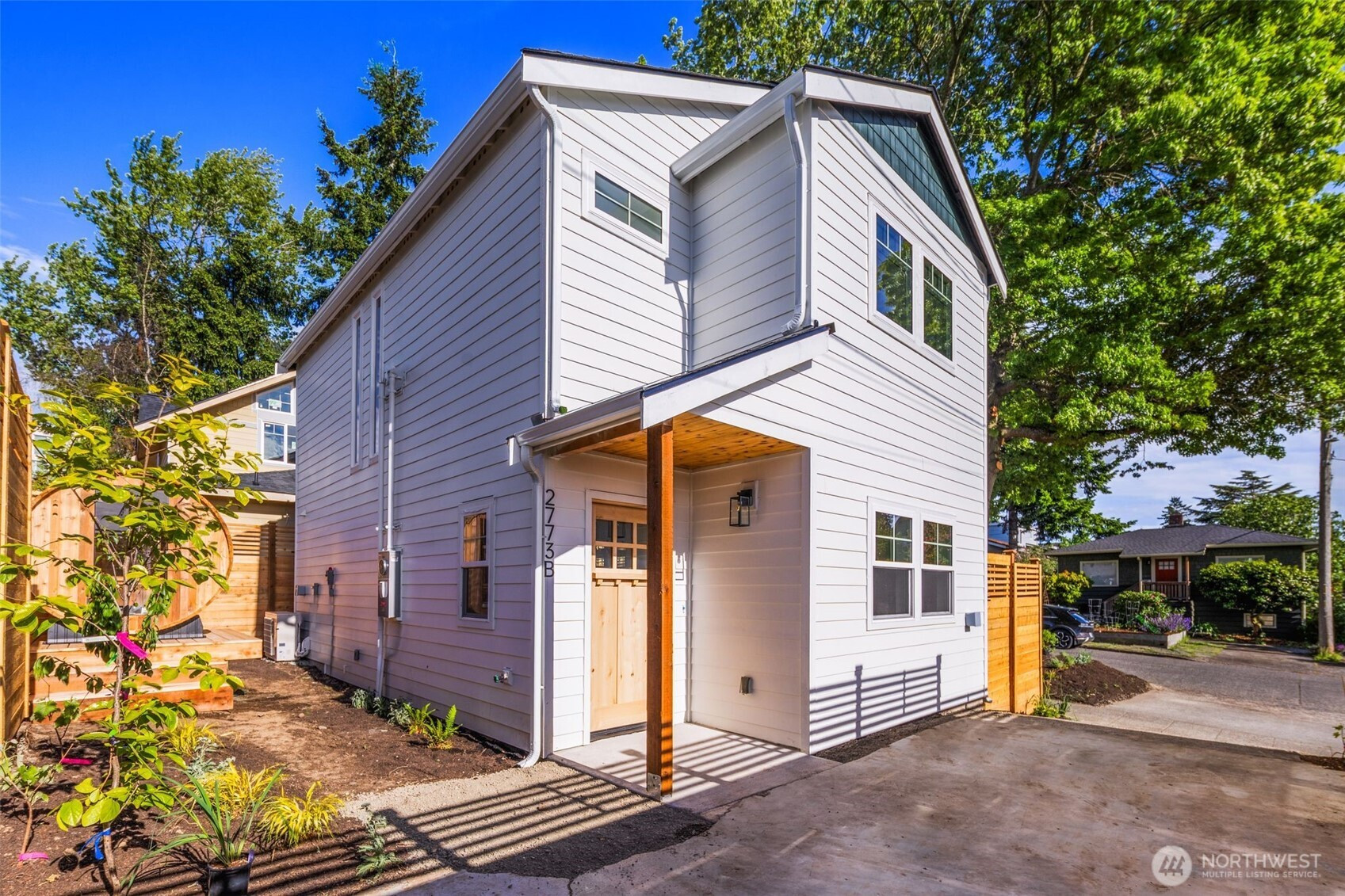2773 44th Avenue SW, Seattle, WA 98116