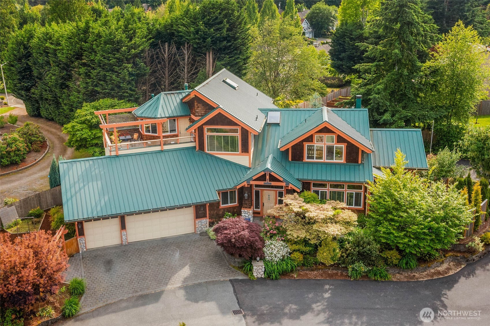 16375 NE 44th Court, Redmond, WA 98052