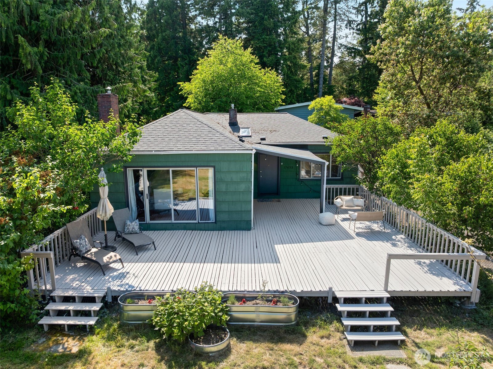 17633 10th Avenue NE, Shoreline, WA 98155