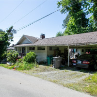 11095 Champagne Point Road NE, Kirkland, WA 98034