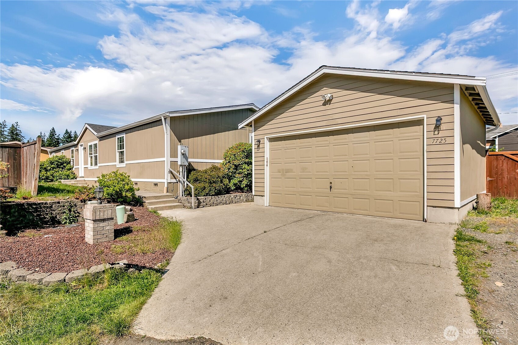 7725 203rd Street Ct E, Spanaway, WA 98387