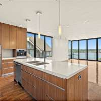 302 N Stadium Way, Tacoma, WA 98403