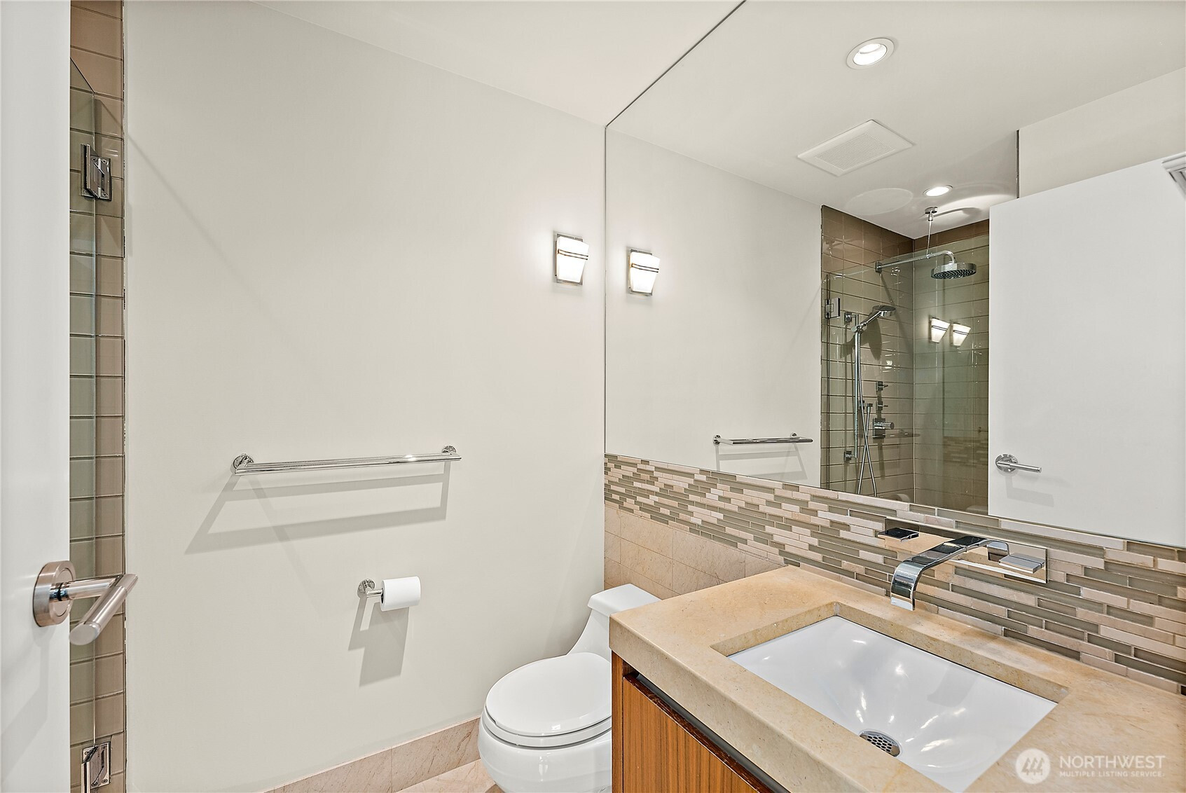 302 N Stadium Way, Tacoma, WA 98403