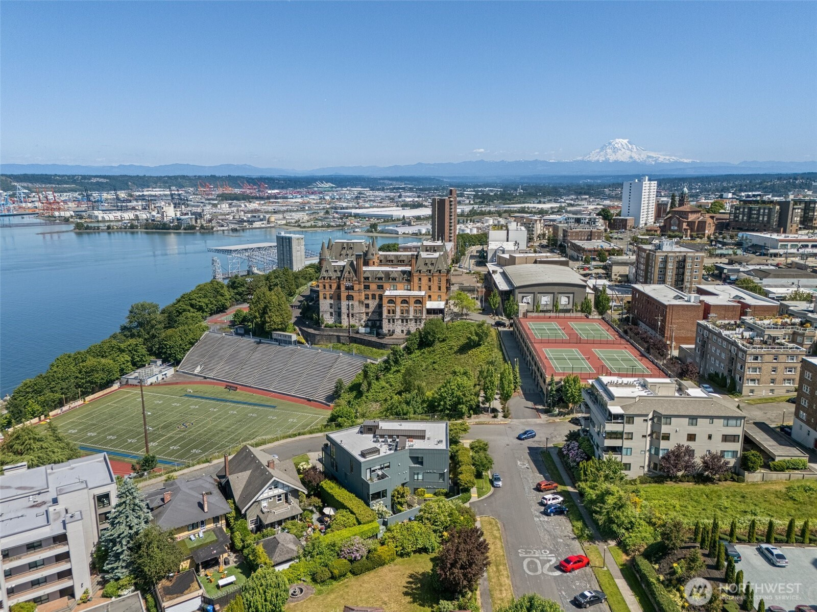 302 N Stadium Way, Tacoma, WA 98403