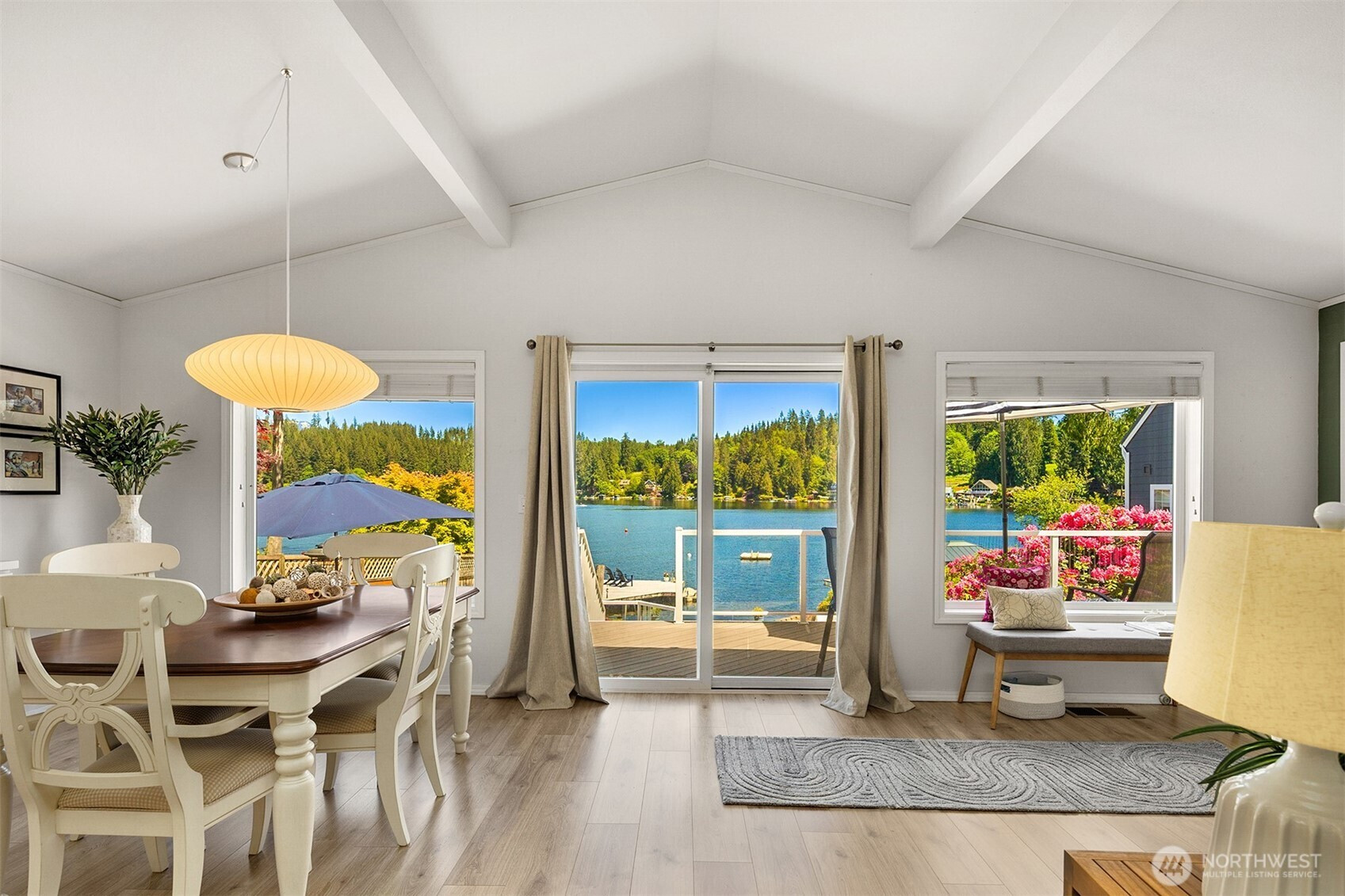 2301 SW Lake Roesiger Road, Snohomish, WA 98290