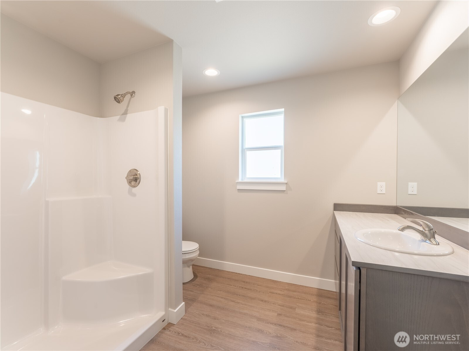 2349 NE Noah Street, East Wenatchee, WA 98802