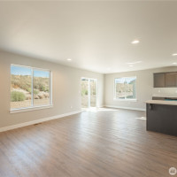 2349 NE Noah Street, East Wenatchee, WA 98802