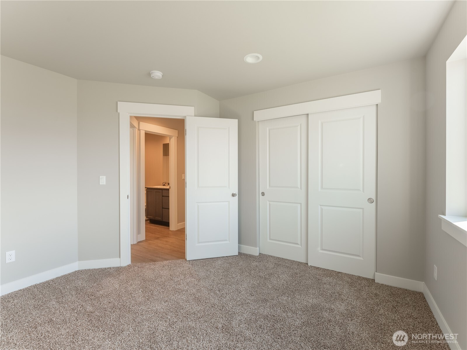 2349 NE Noah Street, East Wenatchee, WA 98802